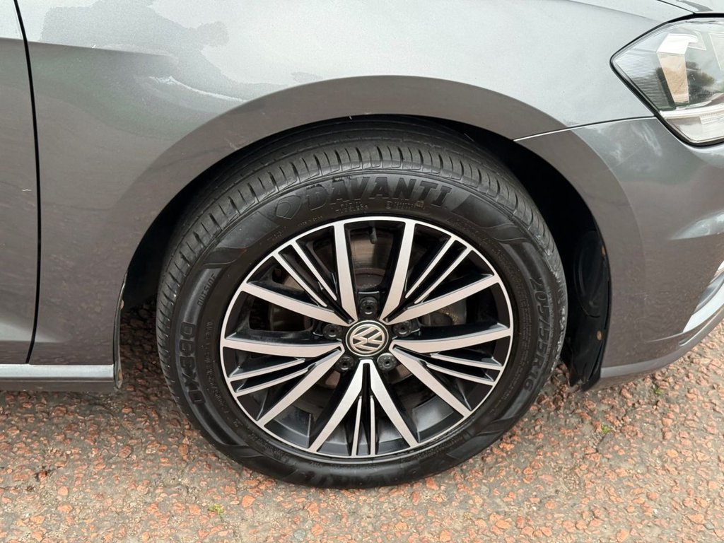 Used Volkswagen Golf 2017 for sale - 76375961: Photo 8