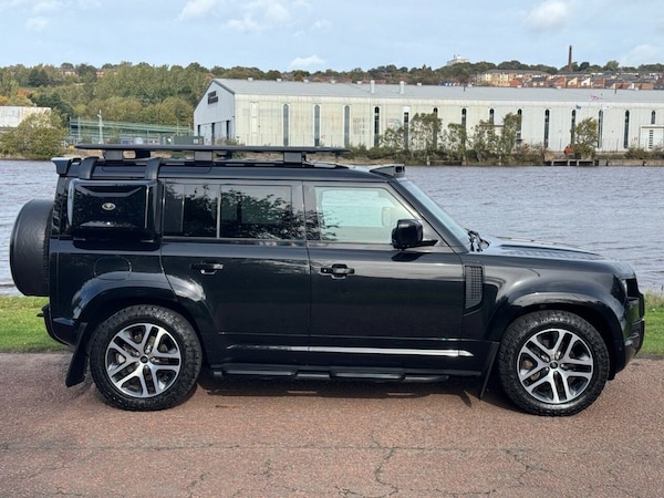 Used Land Rover Defender 2021 for sale - 76163370: Photo 5