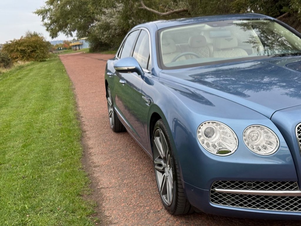 Used Bentley Flying Spur 2016 for sale - 76509773: Photo 32