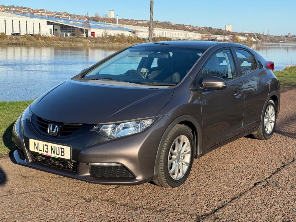 Used Honda Civic 2013 for sale - 77792062: Photo 22