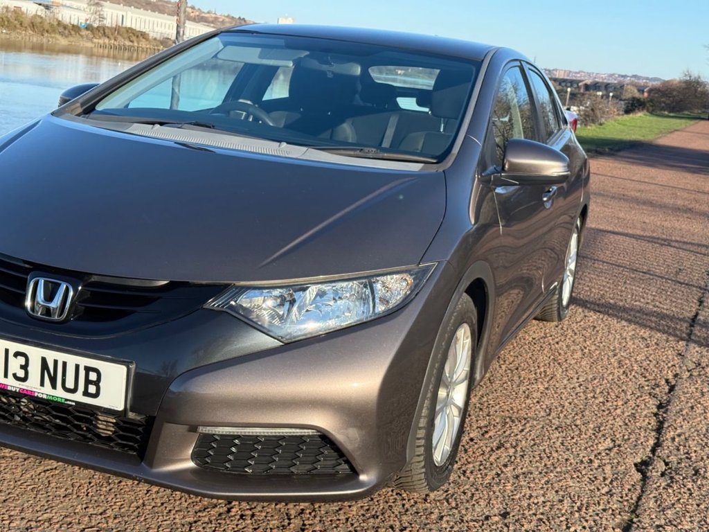 Used Honda Civic 2013 for sale - 77792062: Photo 26