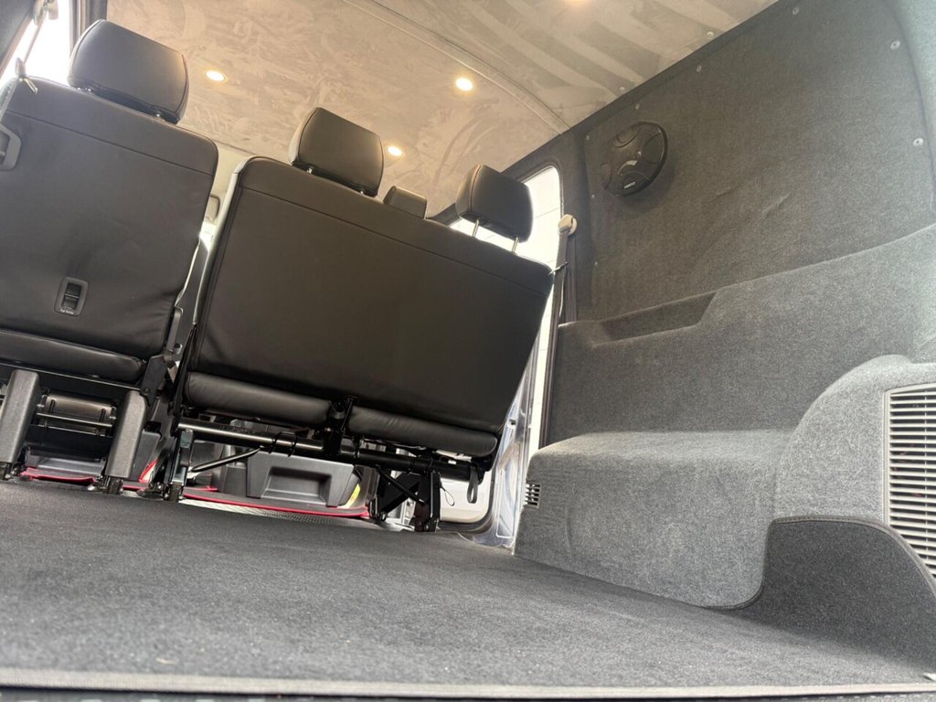 Used Volkswagen Transporter 2023 for sale - 76496476: Photo 18