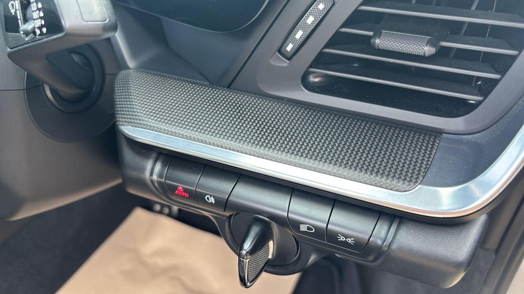 Used Porsche 911 2022 for sale - 76491253: Photo 16