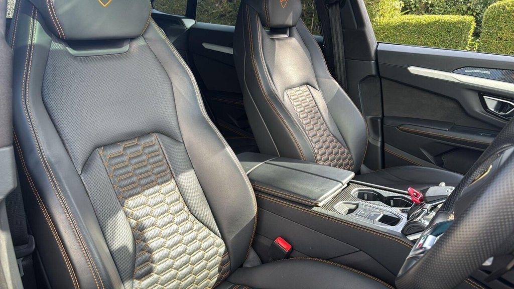 Used Lamborghini Urus 2022 for sale - 76491262: Photo 10