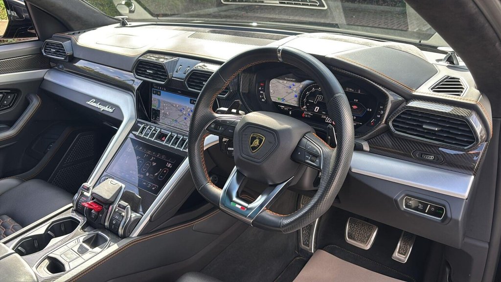 Used Lamborghini Urus 2022 for sale - 76491262: Photo 9