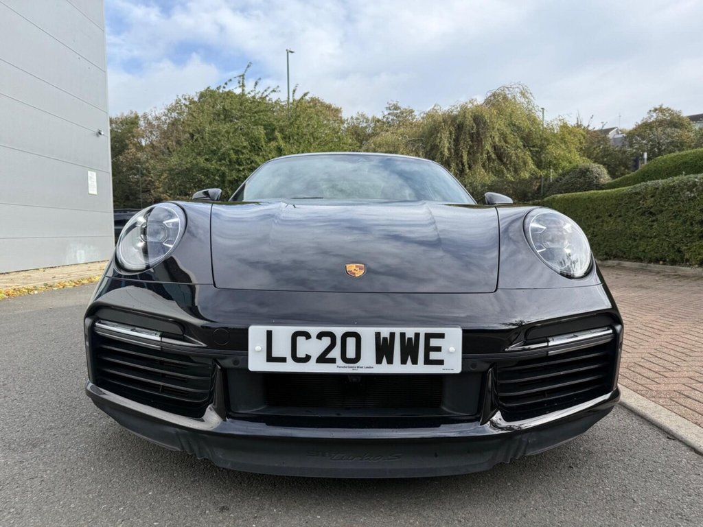 Used Porsche 911 2020 for sale - 76491251: Photo 2