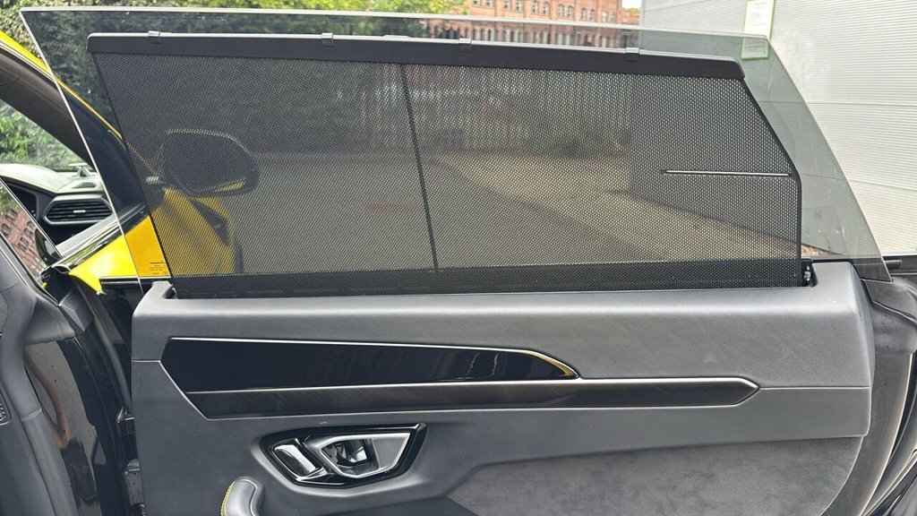 Used Lamborghini Urus 2021 for sale - 76491260: Photo 26