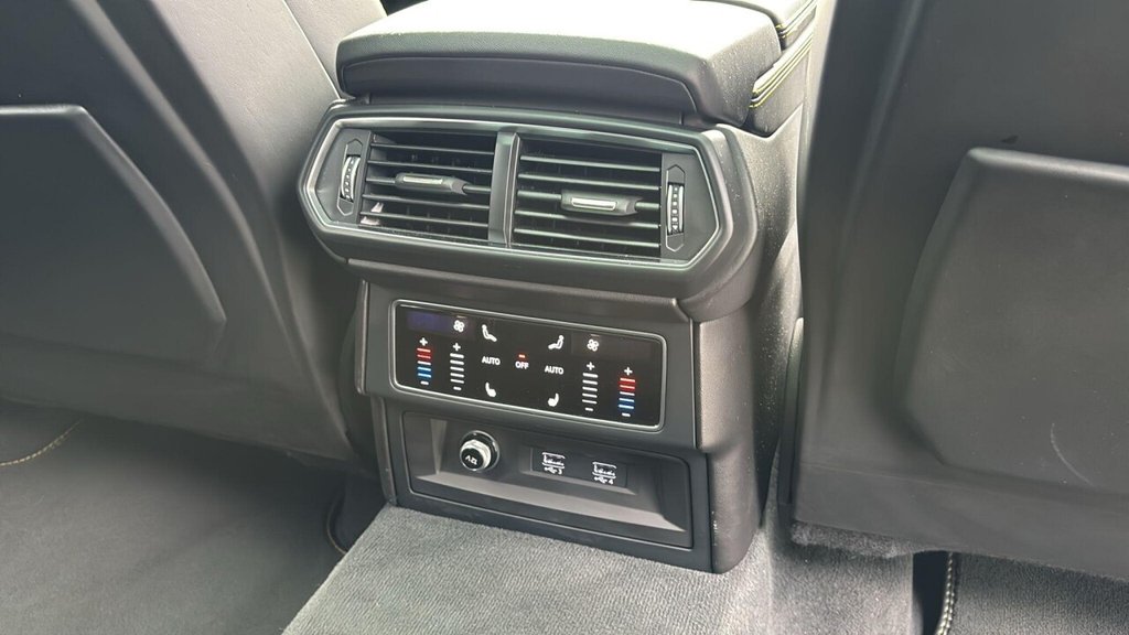 Used Lamborghini Urus 2021 for sale - 76491260: Photo 35