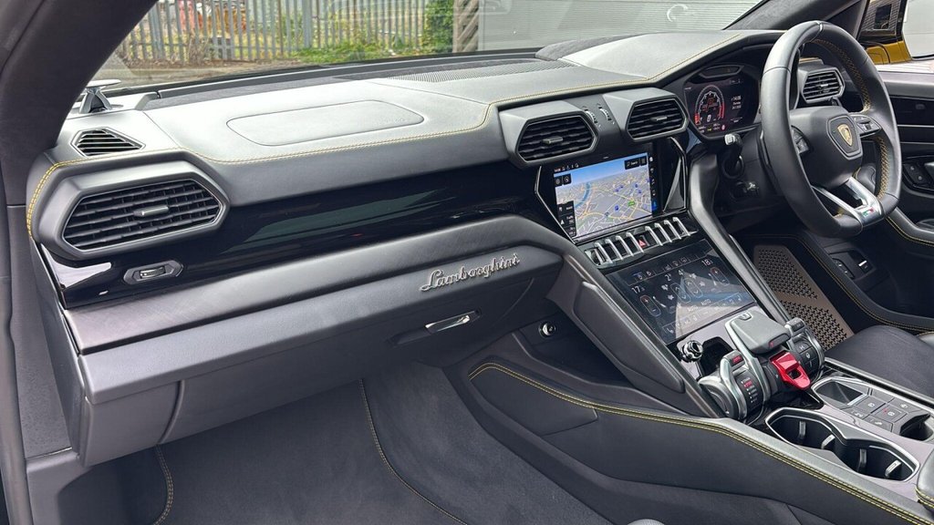 Used Lamborghini Urus 2021 for sale - 76491260: Photo 40