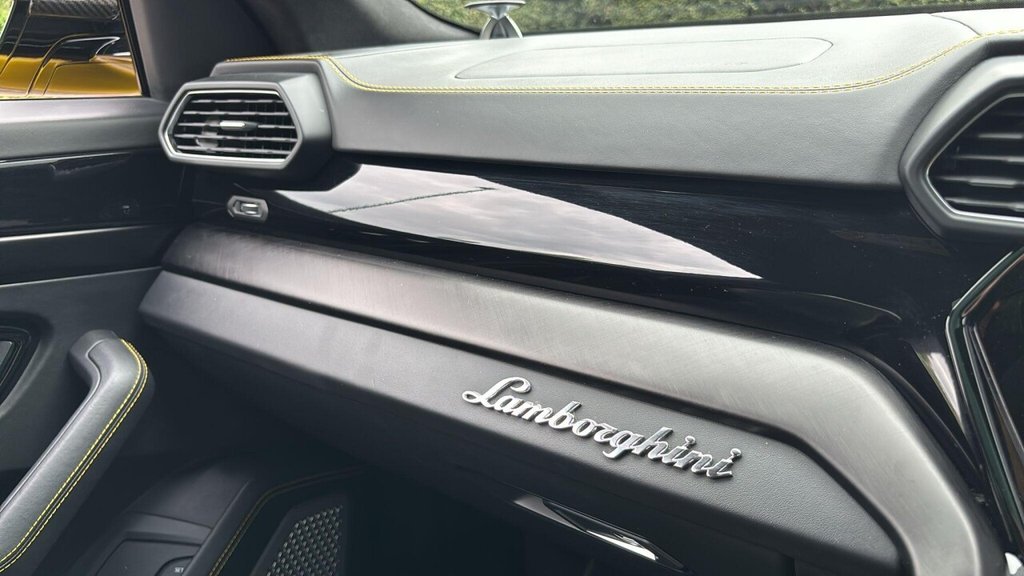 Used Lamborghini Urus 2021 for sale - 76491260: Photo 50
