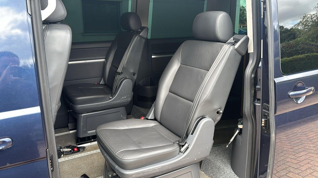 Used Volkswagen Caravelle 2013 for sale - 76491252: Photo 30