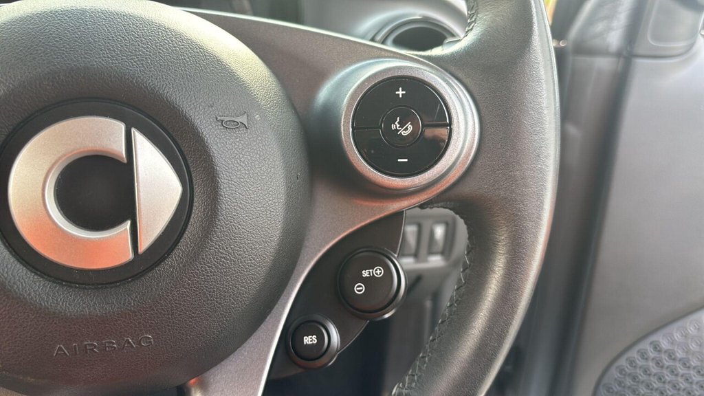 Used smart fortwo 2019 for sale - 76632319: Photo 20