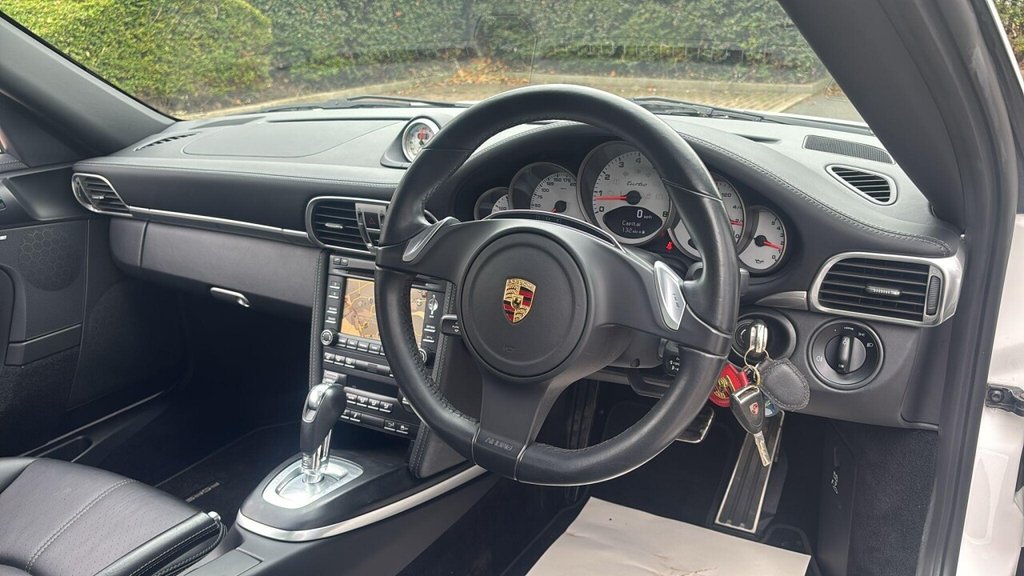 Used Porsche 911 2012 for sale - 76491258: Photo 13