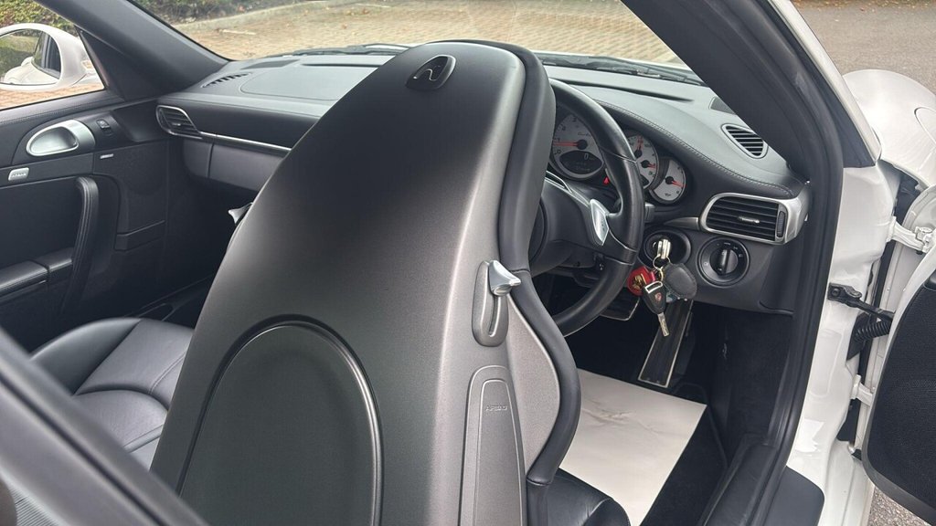 Used Porsche 911 2012 for sale - 76491258: Photo 18