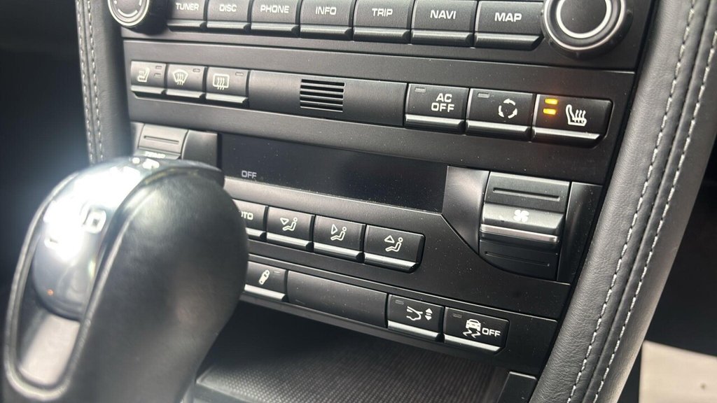 Used Porsche 911 2012 for sale - 76491258: Photo 28