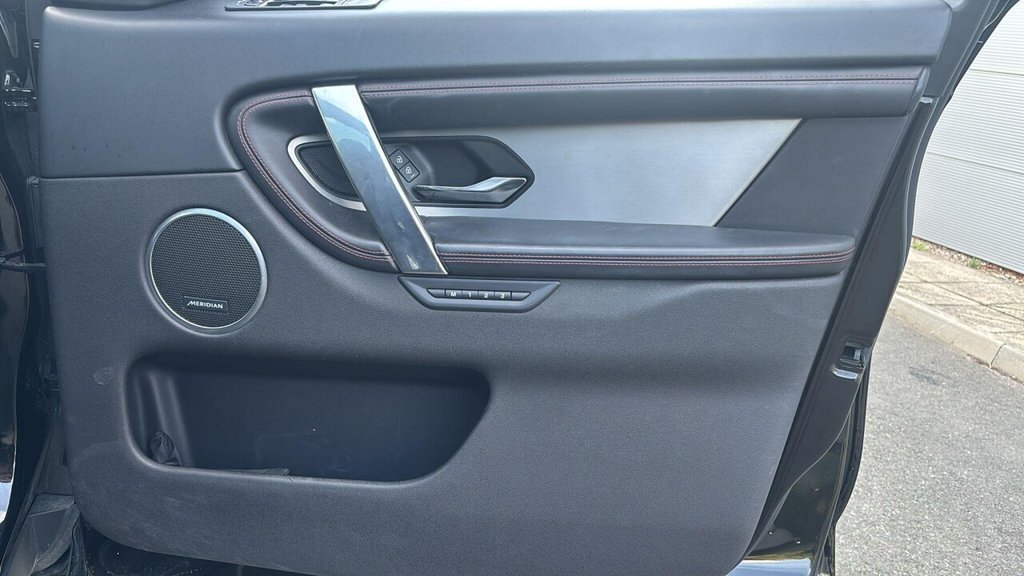 Used Land Rover Discovery Sport 2021 for sale - 76491264: Photo 15