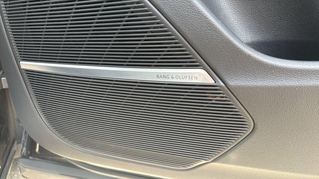 Used Audi Q8 2022 for sale - 76491255: Photo 15