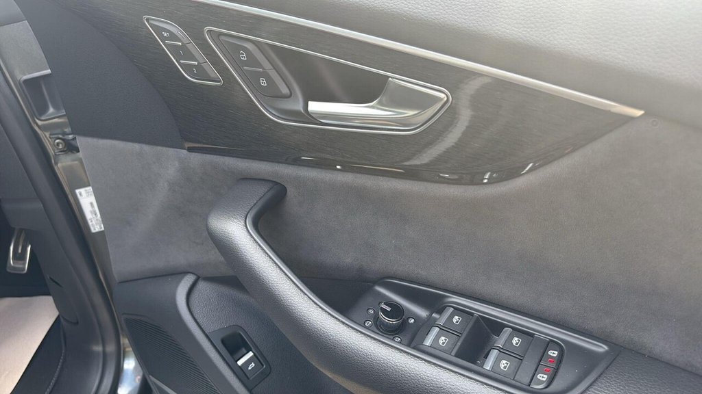 Used Audi Q8 2022 for sale - 76491255: Photo 17