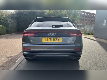 Used Audi Q8 2022 for sale - 76491255: Photo