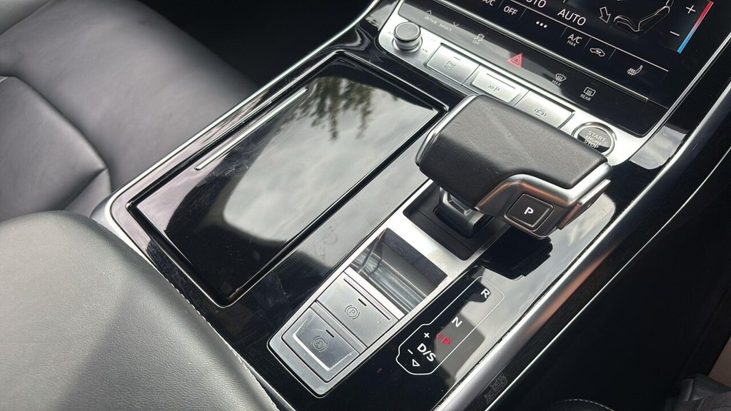 Used Audi Q8 2022 for sale - 76491255: Photo 48