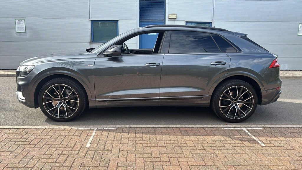 Used Audi Q8 2022 for sale - 76491255: Photo 8