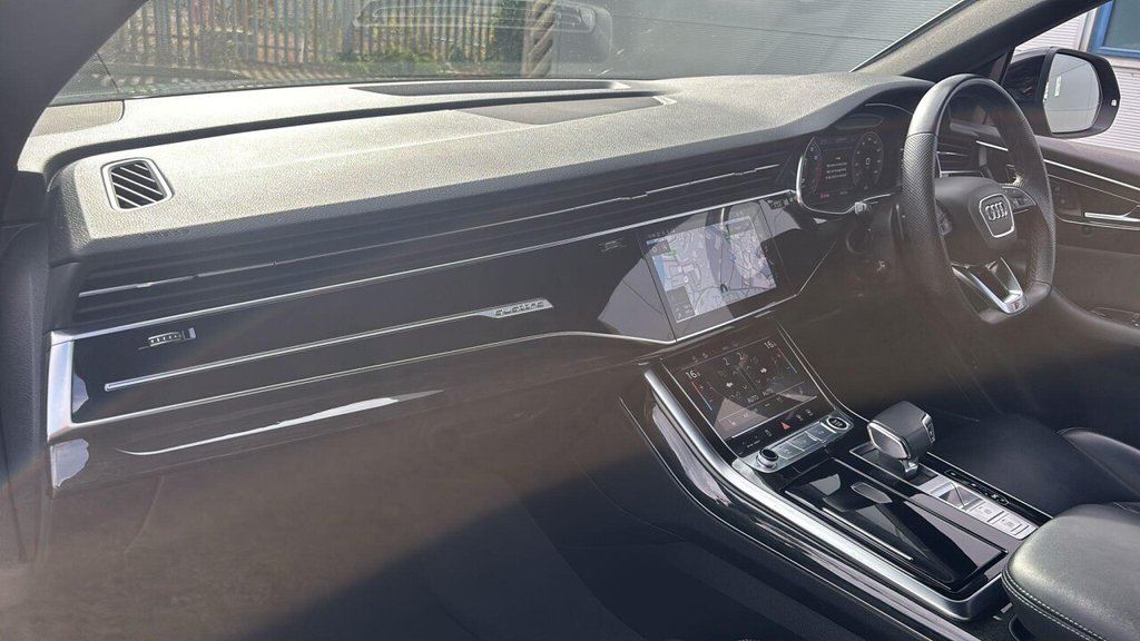 Used Audi Q8 2022 for sale - 76491255: Photo 9