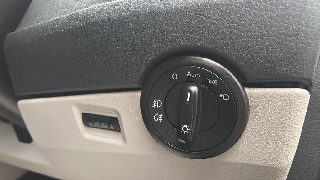 Used Volkswagen Transporter 2025 for sale - 76910262: Photo 3