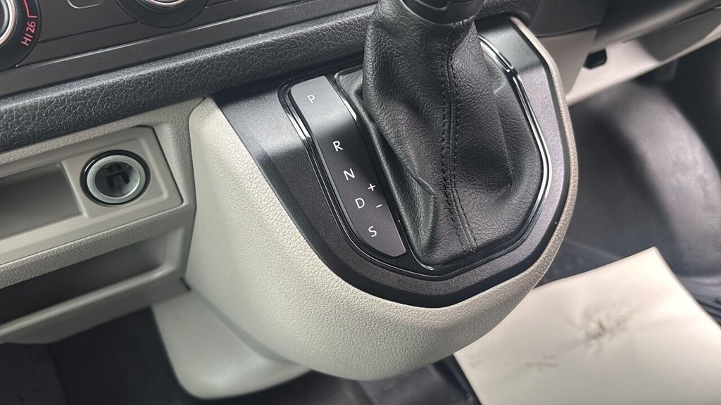 Used Volkswagen Transporter 2025 for sale - 76910262: Photo 5