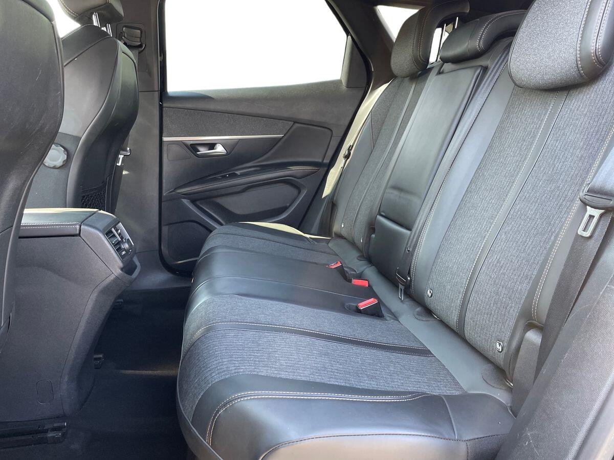 Used Peugeot 3008 2017 for sale - 76730981: Photo 11