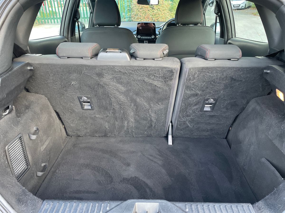 Used Ford Fiesta 2018 for sale - 77095239: Photo 12