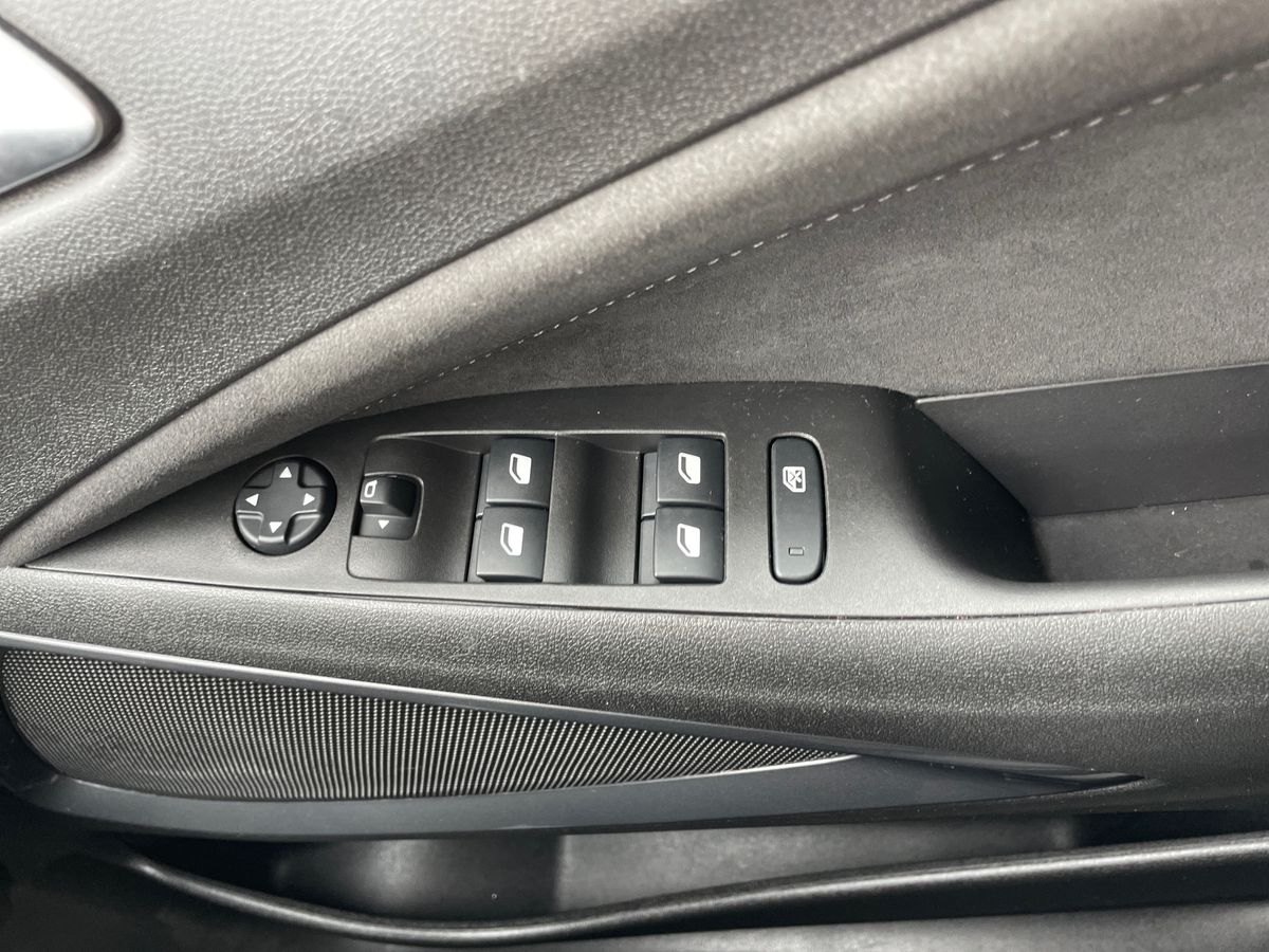 Used Vauxhall Crossland 2023 for sale - 77885485: Photo 20