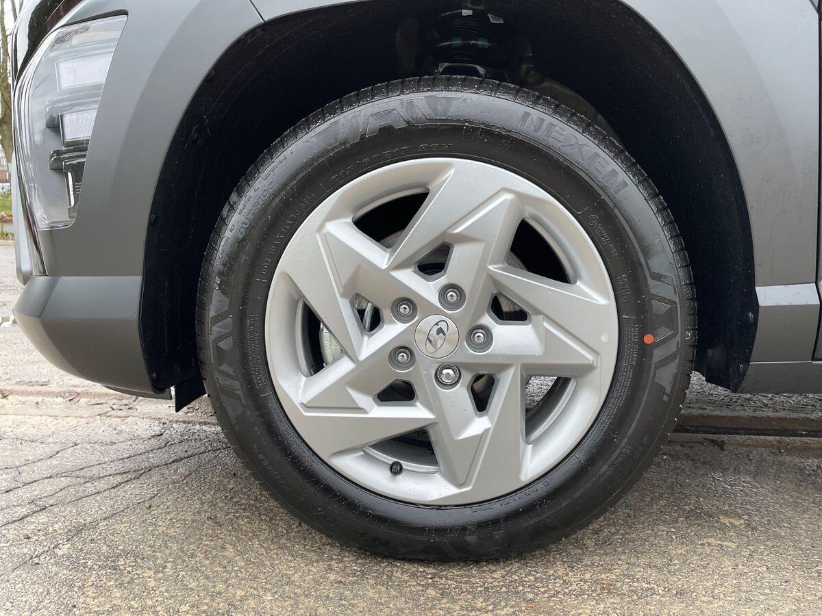 Used Hyundai KONA 2025 for sale - 76912901: Photo 9