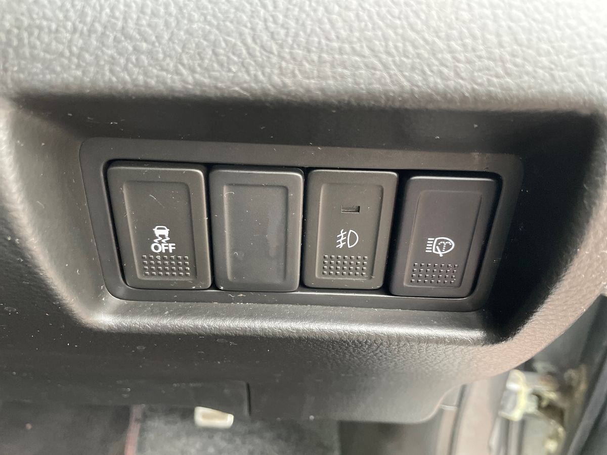 Used Suzuki Swift 2015 for sale - 78206722: Photo 25