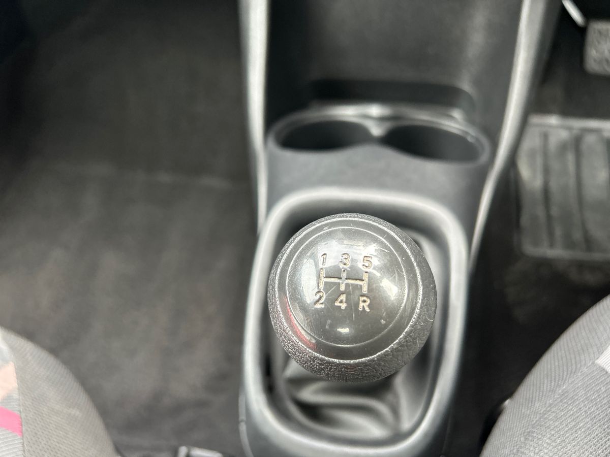 Used Peugeot 108 2016 for sale - 77648099: Photo 31