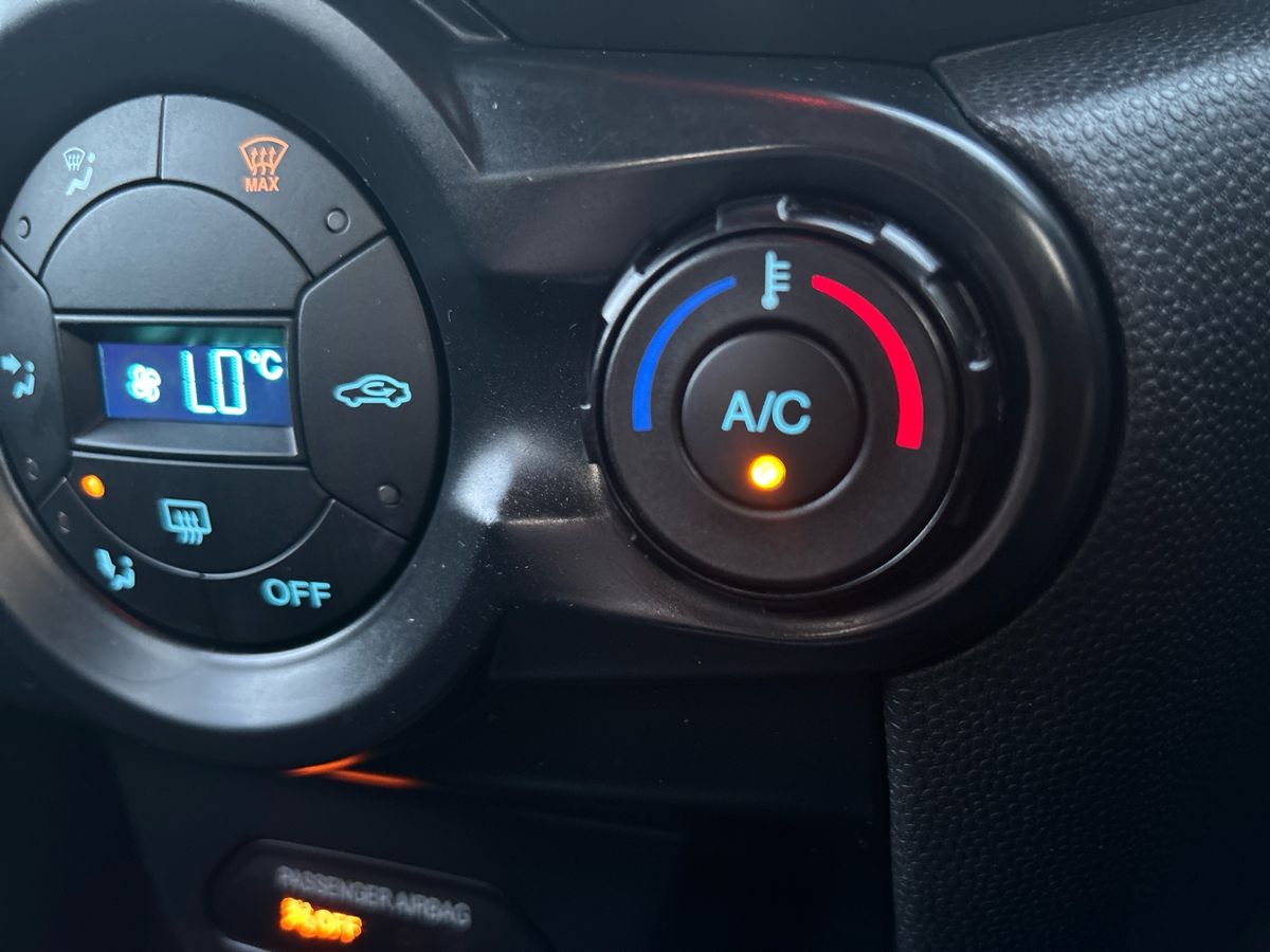 Used Ford Ecosport 2016 for sale - 77673805: Photo 30