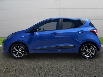 Used Hyundai i10 2018 for sale - 79094970: Photo