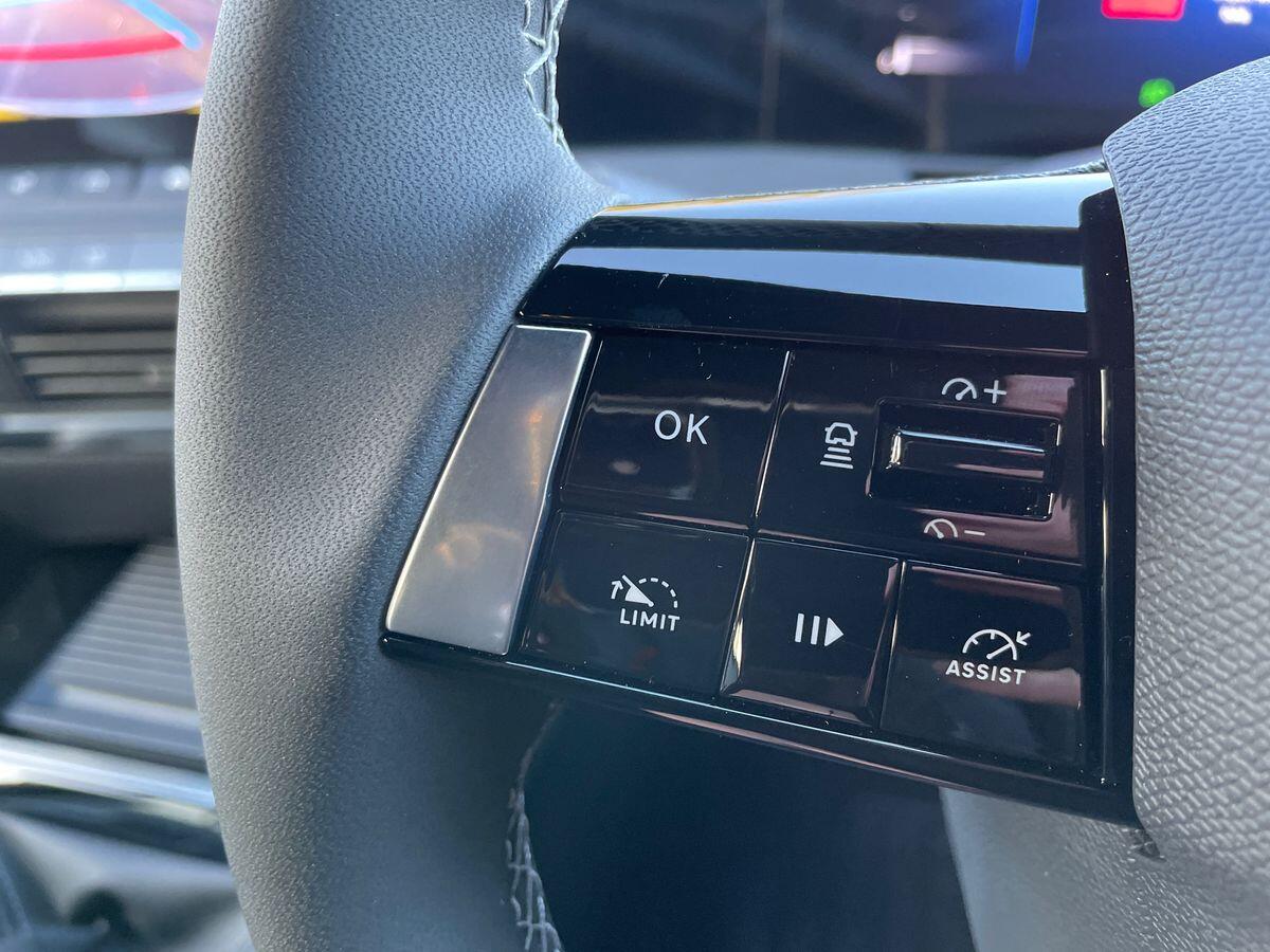 Used Vauxhall Astra 2025 for sale - 76913601: Photo 16