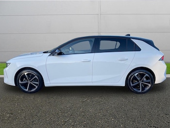 Used Vauxhall Astra 2025 for sale - 76913601: Photo