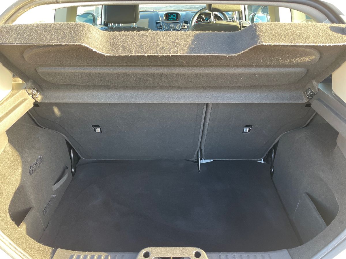 Used Ford Fiesta 2015 for sale - 77010234: Photo 12