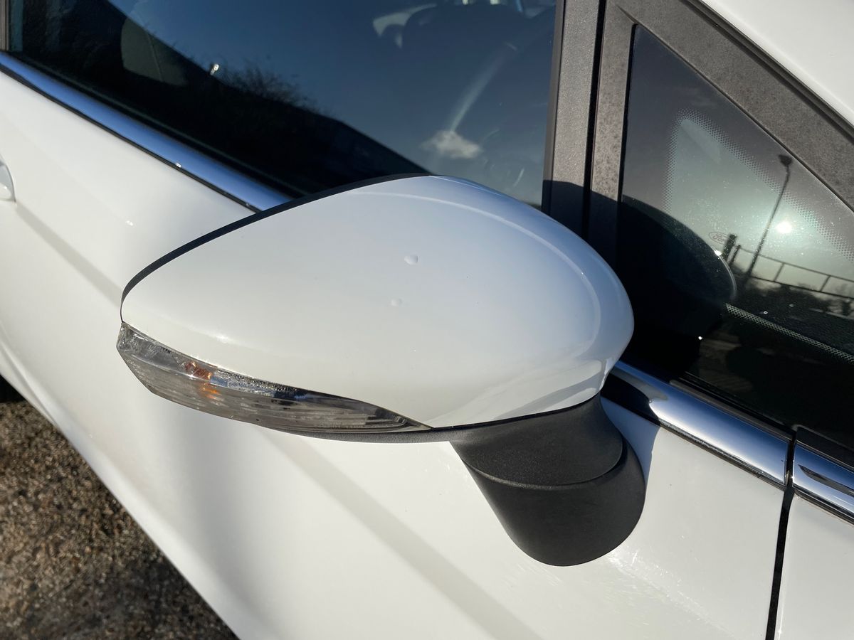 Used Ford Fiesta 2015 for sale - 77010234: Photo 22