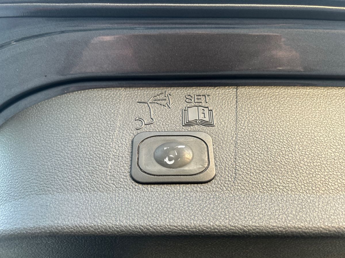 Used Ford Kuga 2016 for sale - 77673813: Photo 29