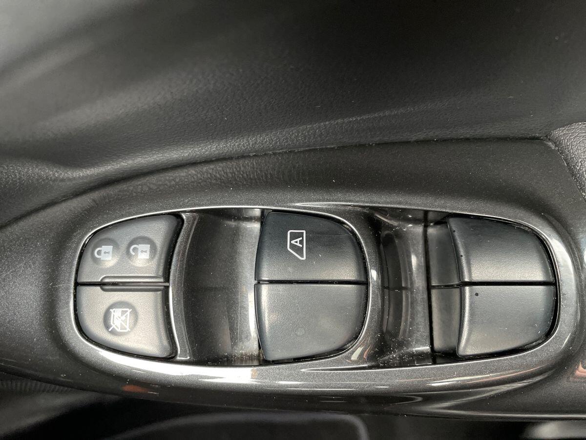 Used Nissan Juke 2016 for sale - 76913596: Photo 20