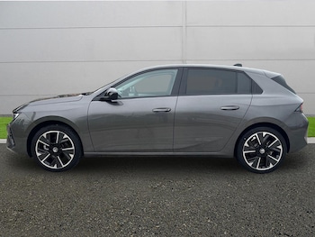 Used Vauxhall Astra 2025 for sale - 77627494: Photo