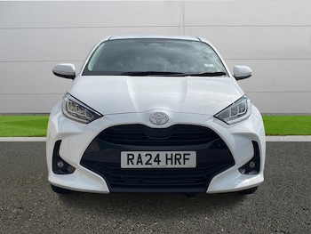 Used Toyota Yaris 2024 for sale - 78941517: Photo