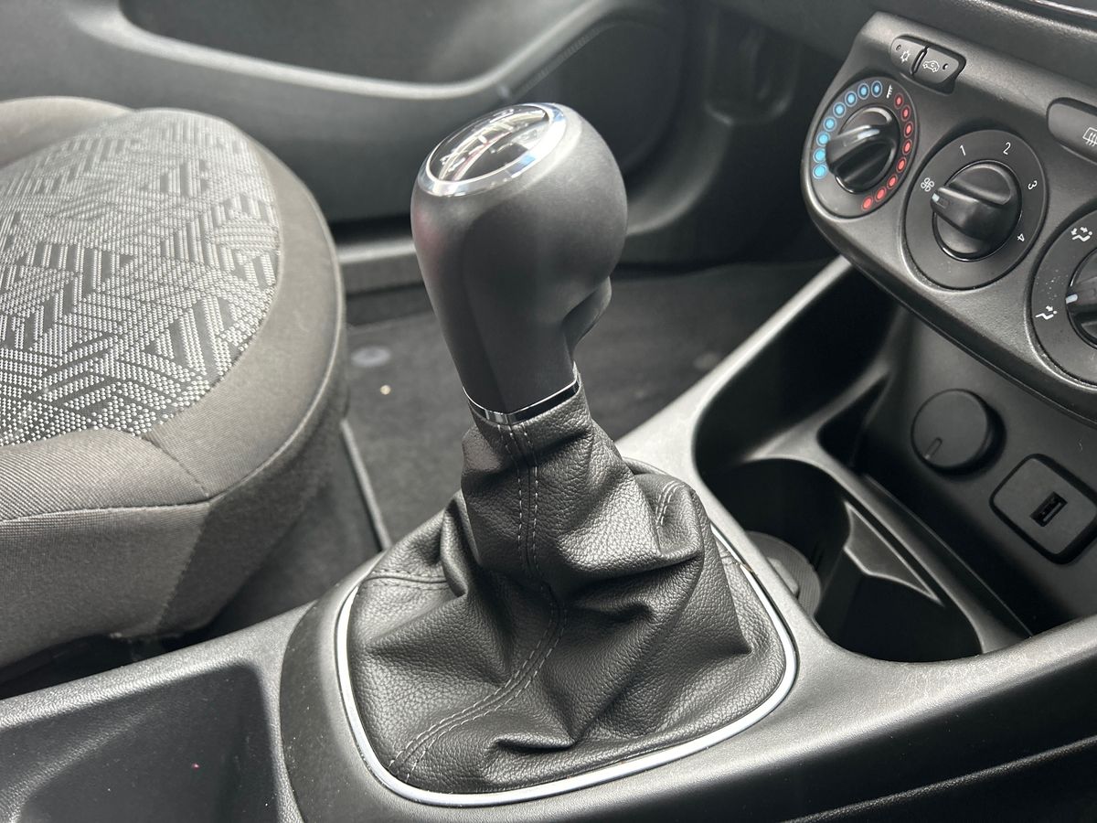 Used Vauxhall Corsa 2018 for sale - 78137078: Photo 19