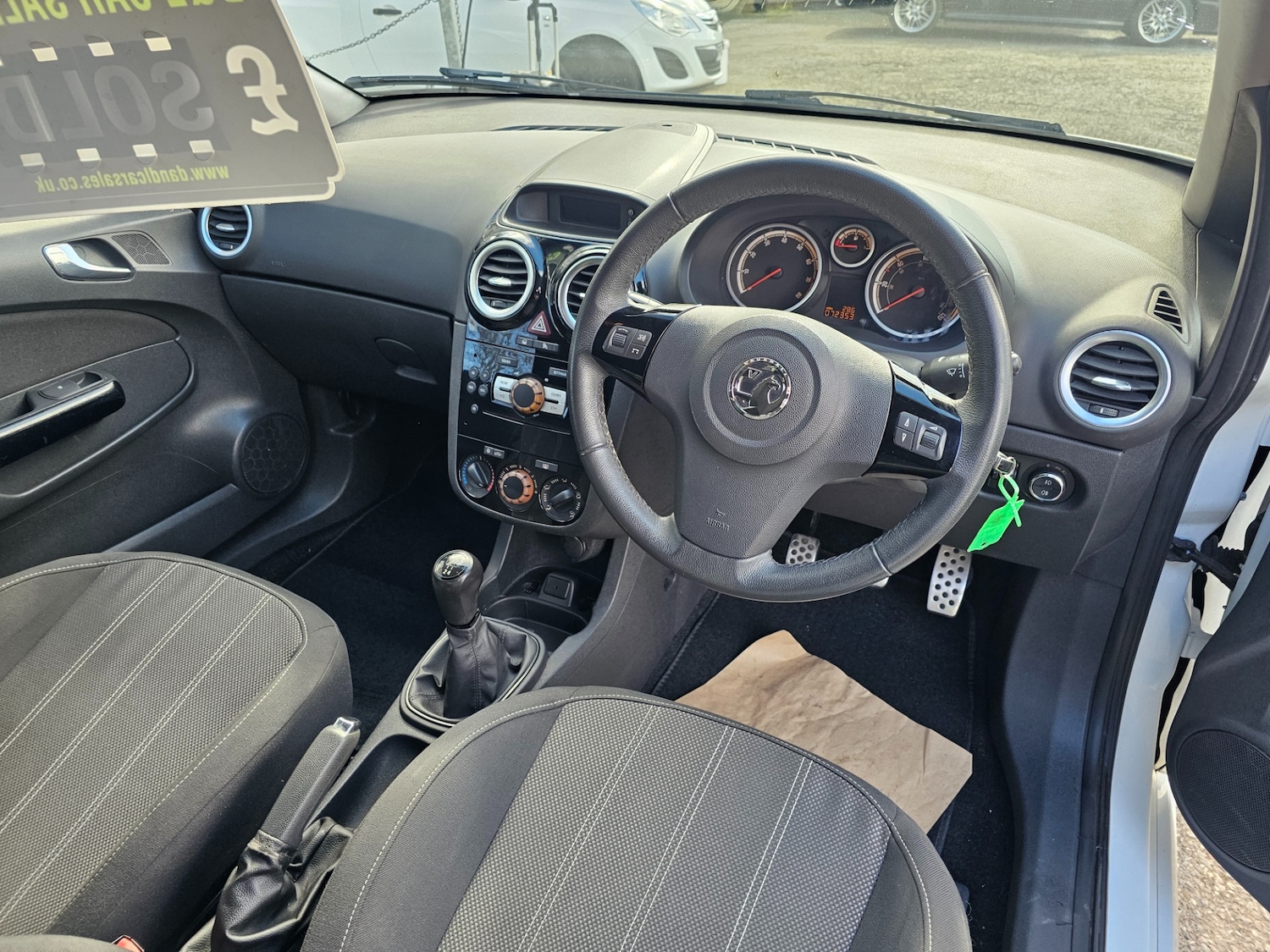 Used Vauxhall Corsa 2014 for sale - 77889264: Photo 10