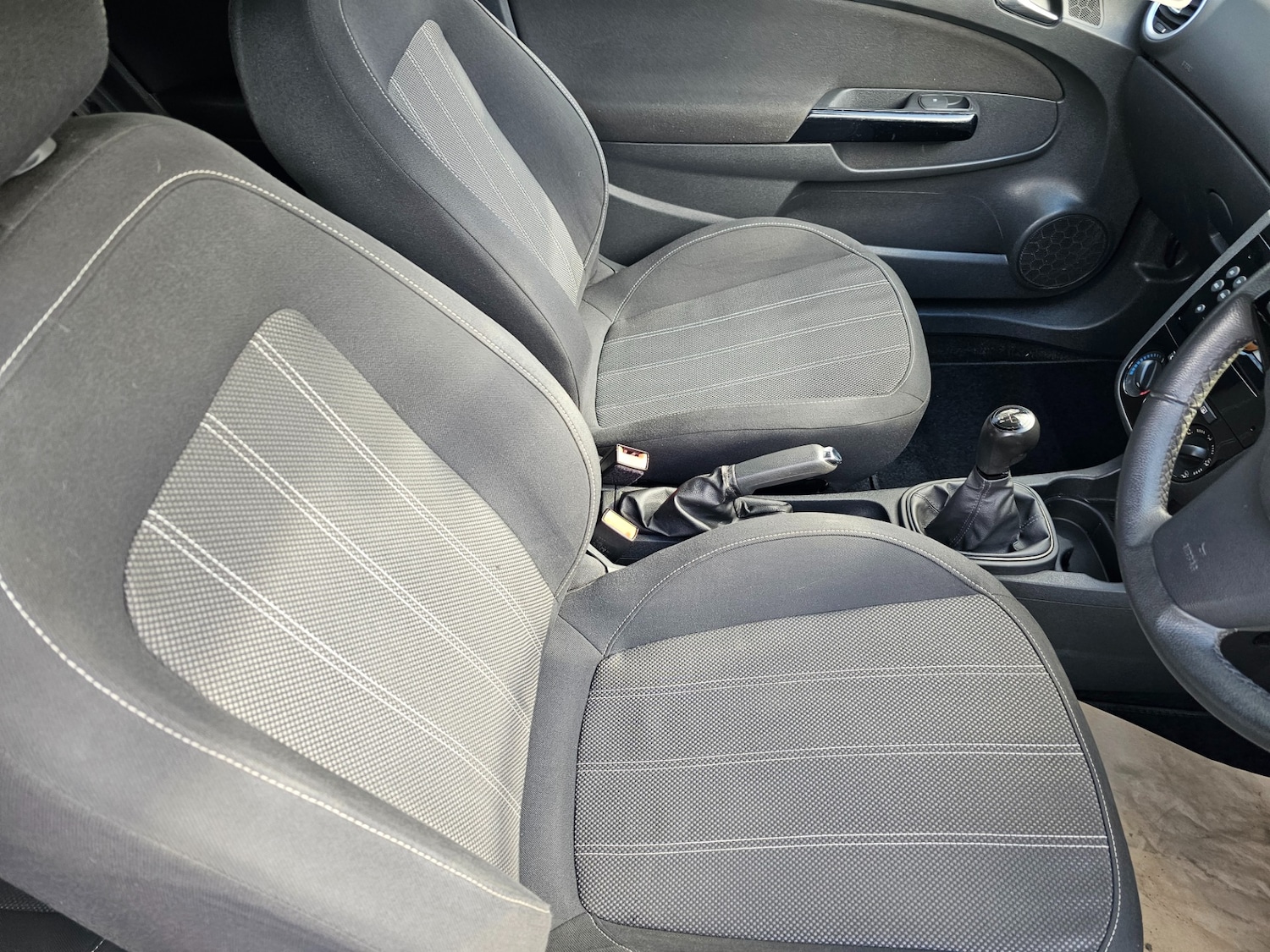 Used Vauxhall Corsa 2014 for sale - 77889264: Photo 11