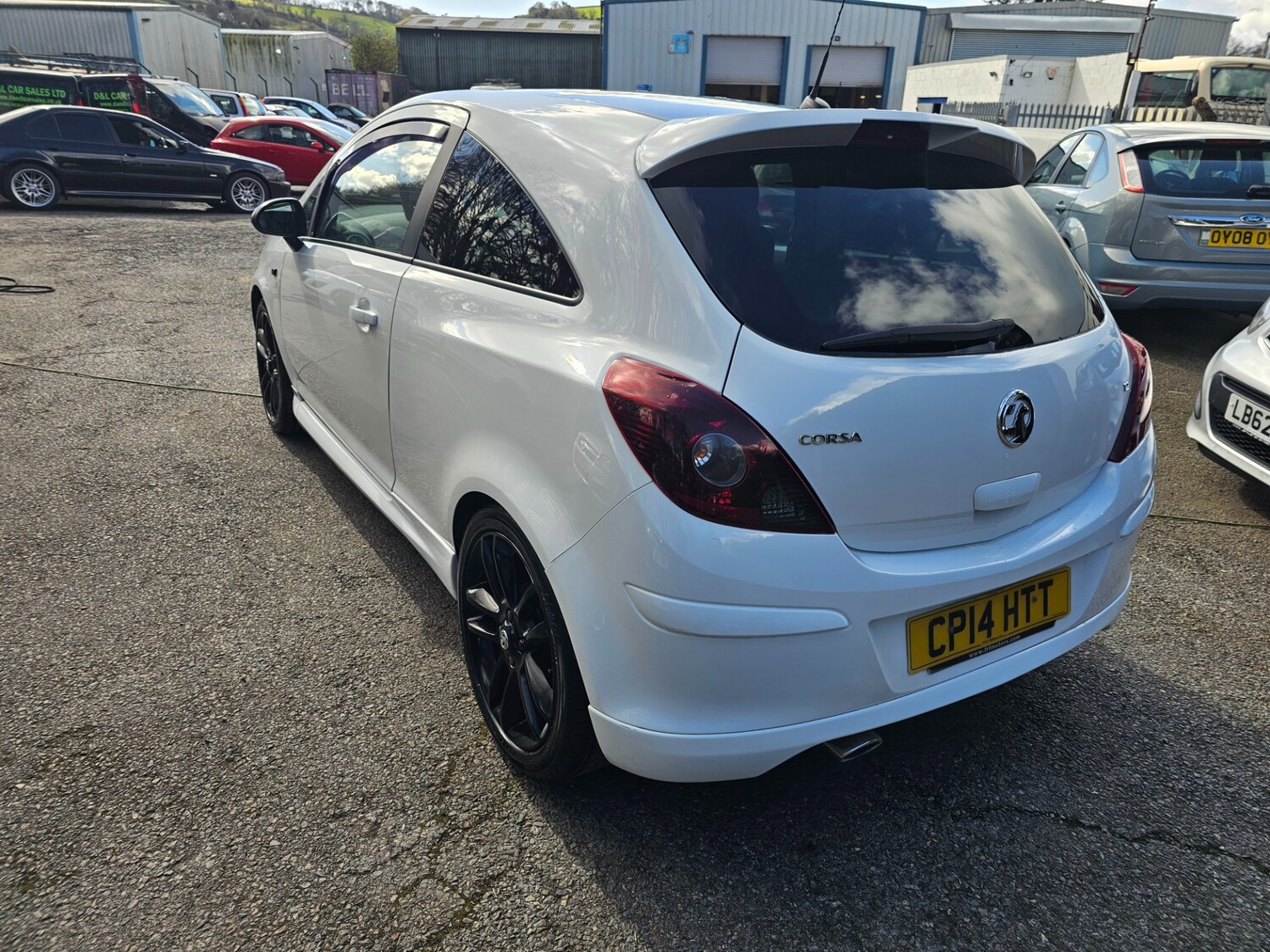 Used Vauxhall Corsa 2014 for sale - 77889264: Photo 6