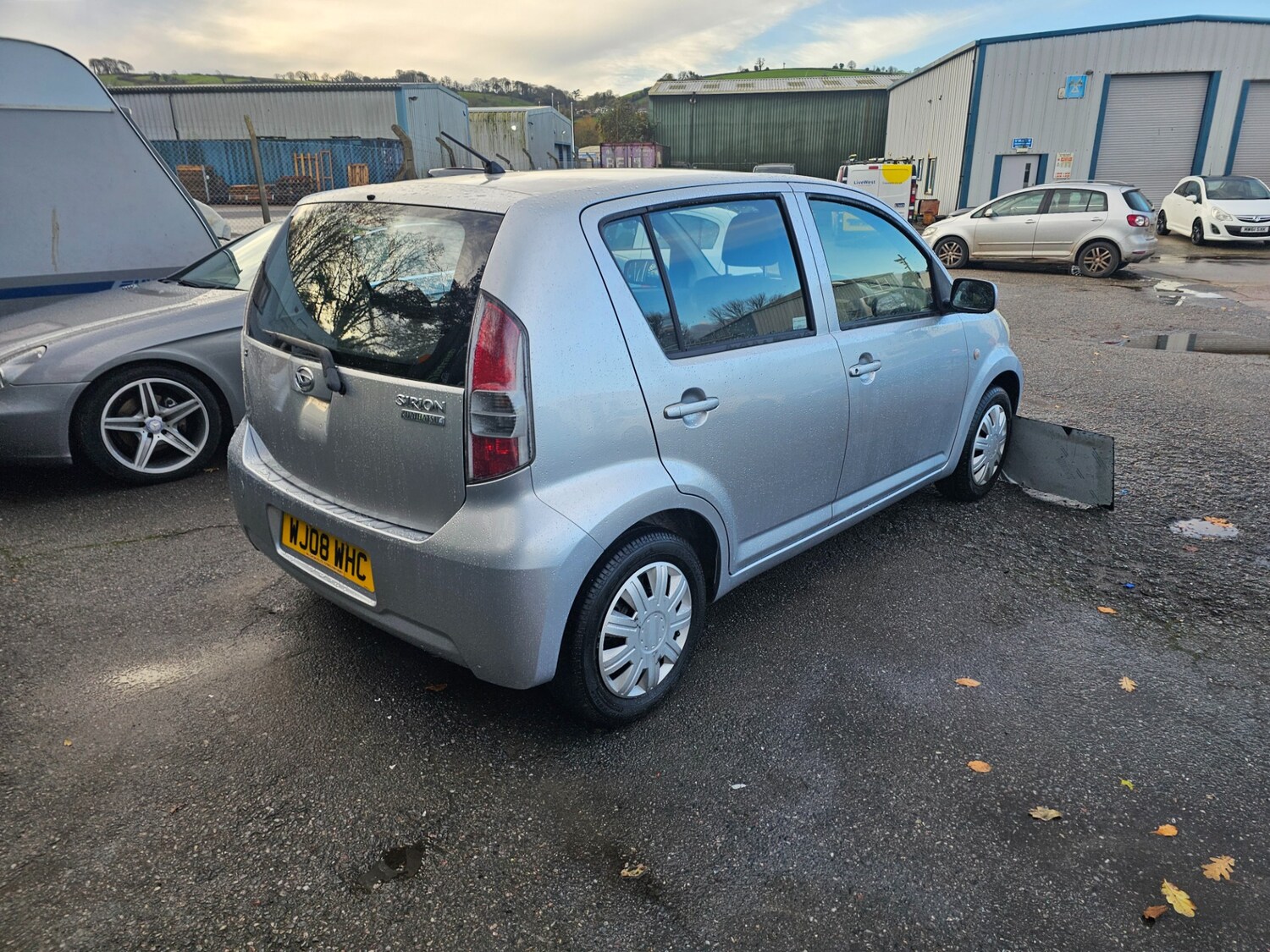 Used Daihatsu Sirion 2008 for sale - 76762045: Photo 4