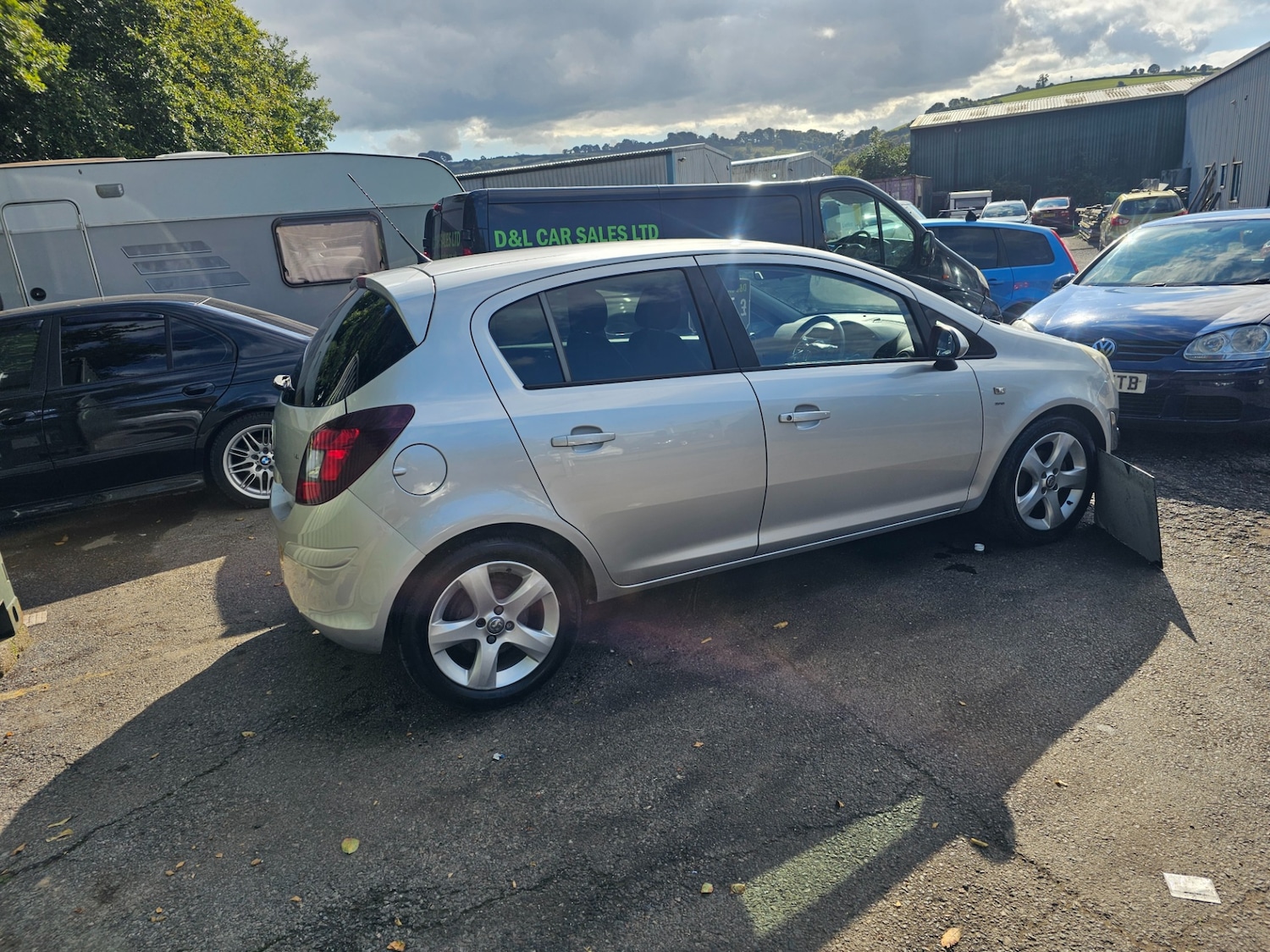 Used Vauxhall Corsa 2013 for sale - 76078060: Photo 3